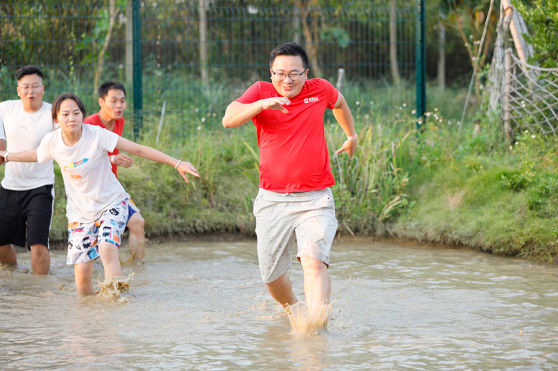 合景盛世集團八周年慶典活動圓滿落幕 合景盛世集團八周年慶典活動圓滿落幕